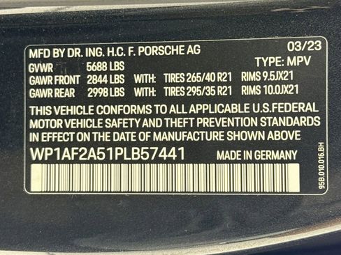 Certified 2023 Porsche Macan GTS AWD/4WD image 34