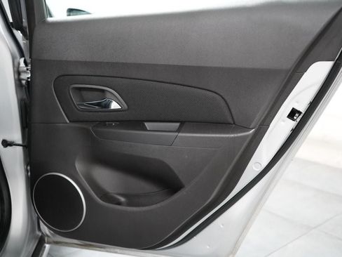 Used 2011 Chevrolet Cruze LTZ FWD image 27