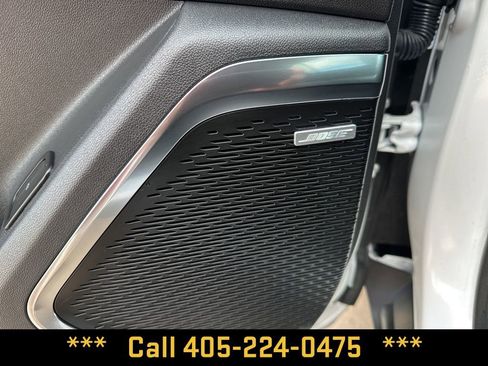 Used 2026 GMC Acadia Elevation w/ Elevation Premium Package FWD image 28