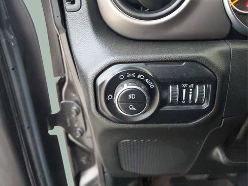 Certified 2020 Jeep Gladiator Sport w/ Quick Order Package 24S image 25