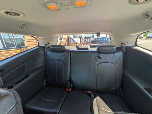 Used 2014 Chevrolet Traverse LT AWD/4WD image 35