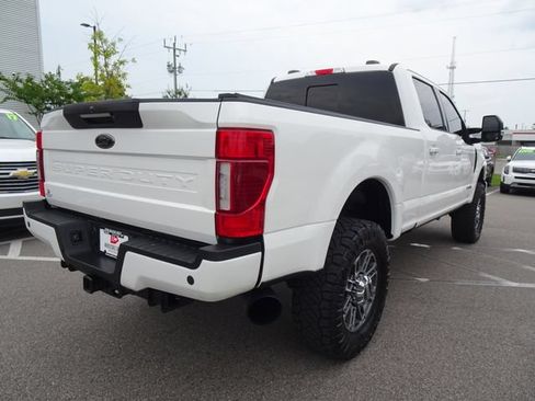 Used 2022 Ford F250 Lariat w/ Lariat Ultimate Package AWD/4WD image 4