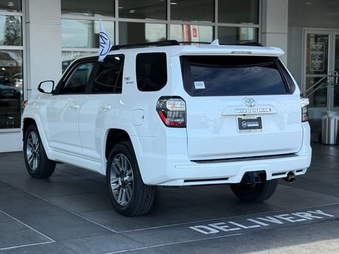 Used 2022 Toyota 4Runner TRD Sport image 9