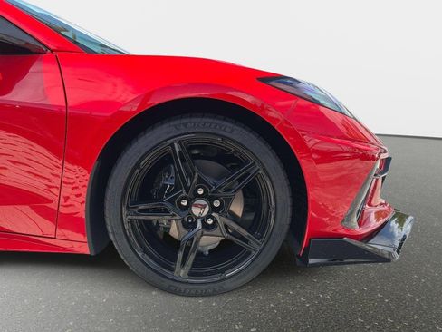 Used 2025 Chevrolet Corvette Stingray Preferred Cpe w/ Battery Protection Package RWD image 22