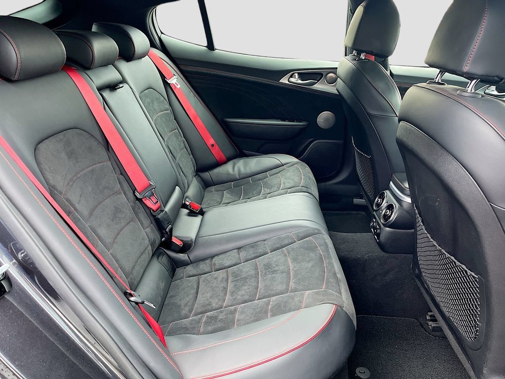 Used 2023 Kia Stinger GT2 AWD/4WD image 27