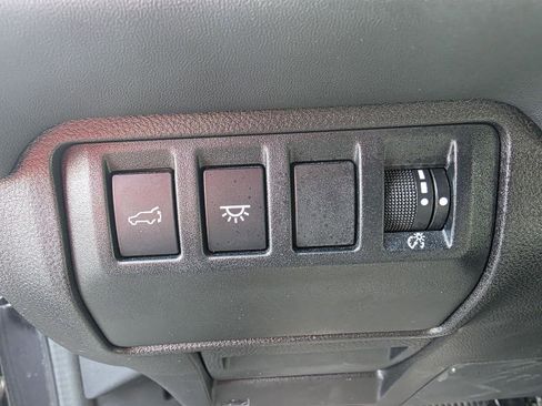 Used 2023 Subaru Ascent Onyx Edition Limited image 11