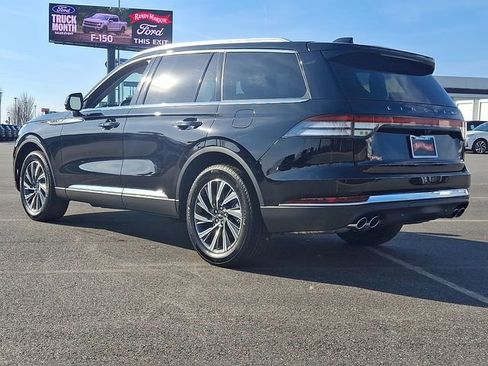 New 2026 Lincoln Aviator AWD image 4