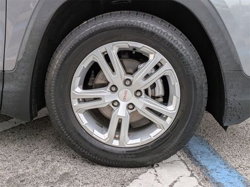 Used 2019 GMC Terrain SLE image 11