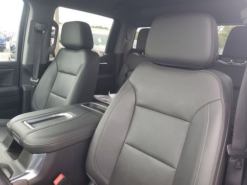 Certified 2022 GMC Sierra 1500 SLT w/ SLT Premium Plus Package image 16