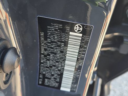 Certified 2025 Toyota Corolla LE FWD image 23