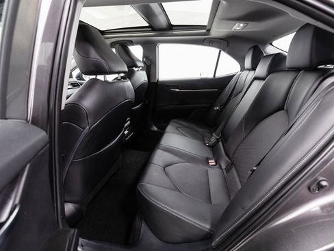 Certified 2022 Toyota Camry XSE image 6