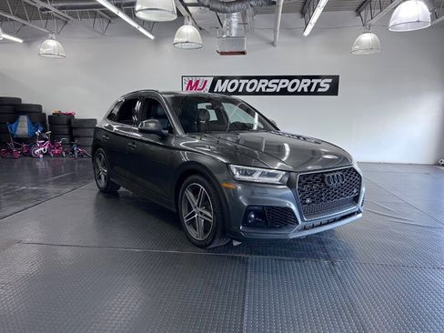 Used 2018 Audi SQ5 Premium Plus image 12