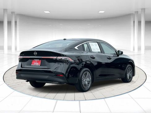 Used 2026 Nissan Sentra S w/ Floor Mat Package image 4