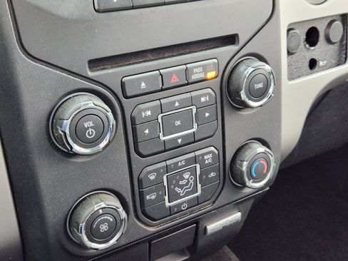 Used 2014 Ford F150 XLT w/ Equipment Group 302A Luxury image 24