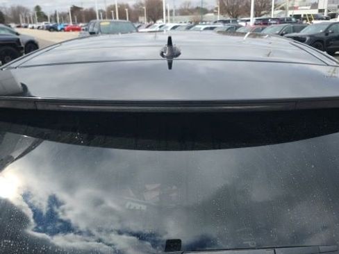 Used 2016 Land Rover Discovery Sport HSE Luxury image 7