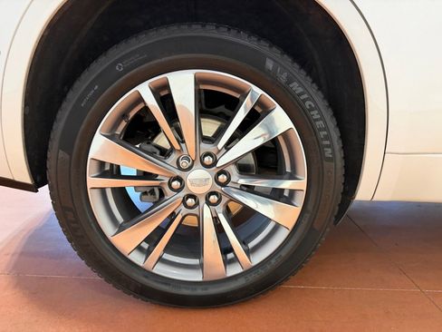 Used 2022 Cadillac XT6 Premium Luxury w/ Platinum Package image 14