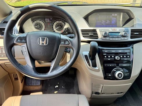 Used 2013 Honda Odyssey EX-L image 10