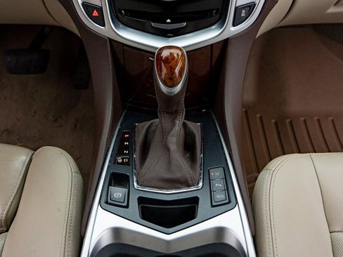 Used 2014 Cadillac SRX Luxury w/ Driver Awareness Package image 26