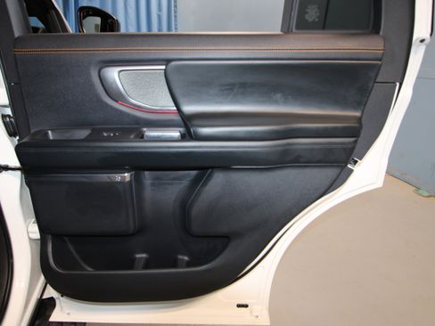 New 2026 Ford Expedition Tremor image 23