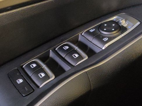 Used 2022 Kia Sorento LX FWD image 27