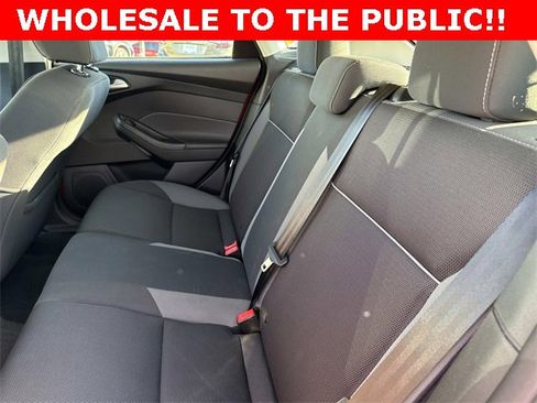 Used 2014 Ford Focus SE image 16