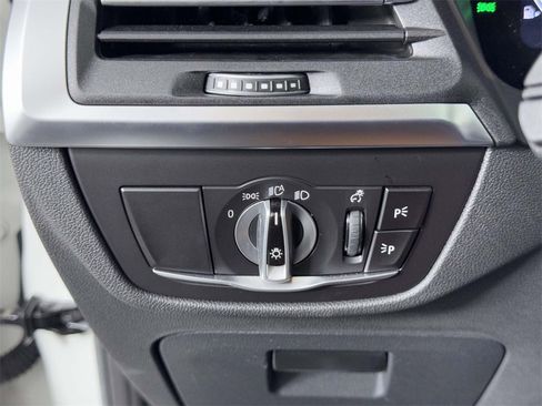 Used 2023 BMW X3 xDrive30i w/ Convenience Package image 19