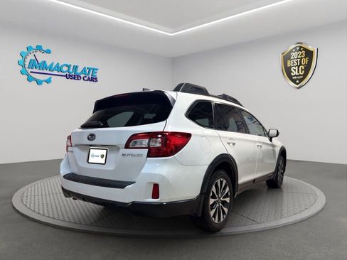 Used 2017 Subaru Outback 2.5i Limited AWD/4WD image 5