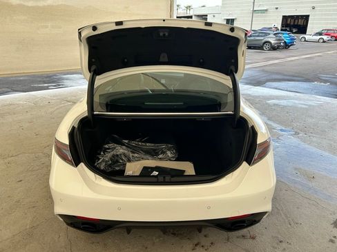 New 2025 Alfa Romeo Giulia w/ Driving Assist Package image 9