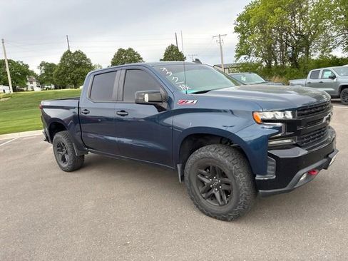 Used 2021 Chevrolet Silverado 1500 LT Trail Boss w/ Convenience Package II AWD/4WD image 6