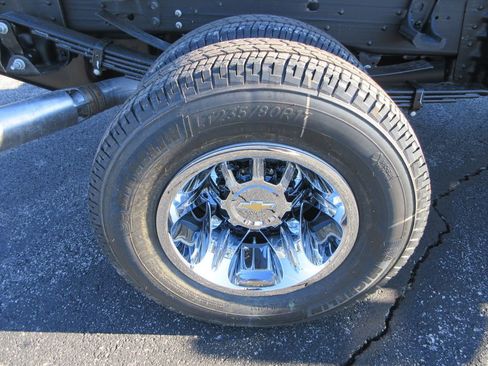 New 2026 Chevrolet Silverado 3500 LT w/ Convenience Package image 11