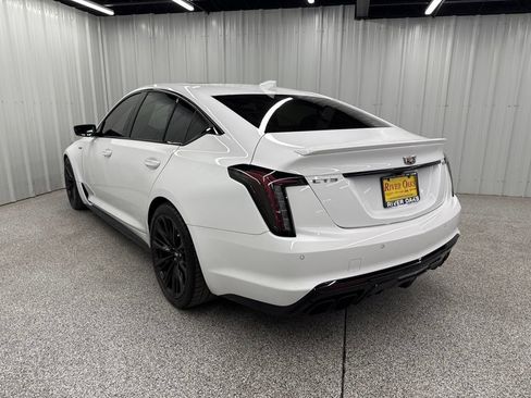 Used 2022 Cadillac CT5 V Blackwing w/ Driver Assist Package RWD image 4