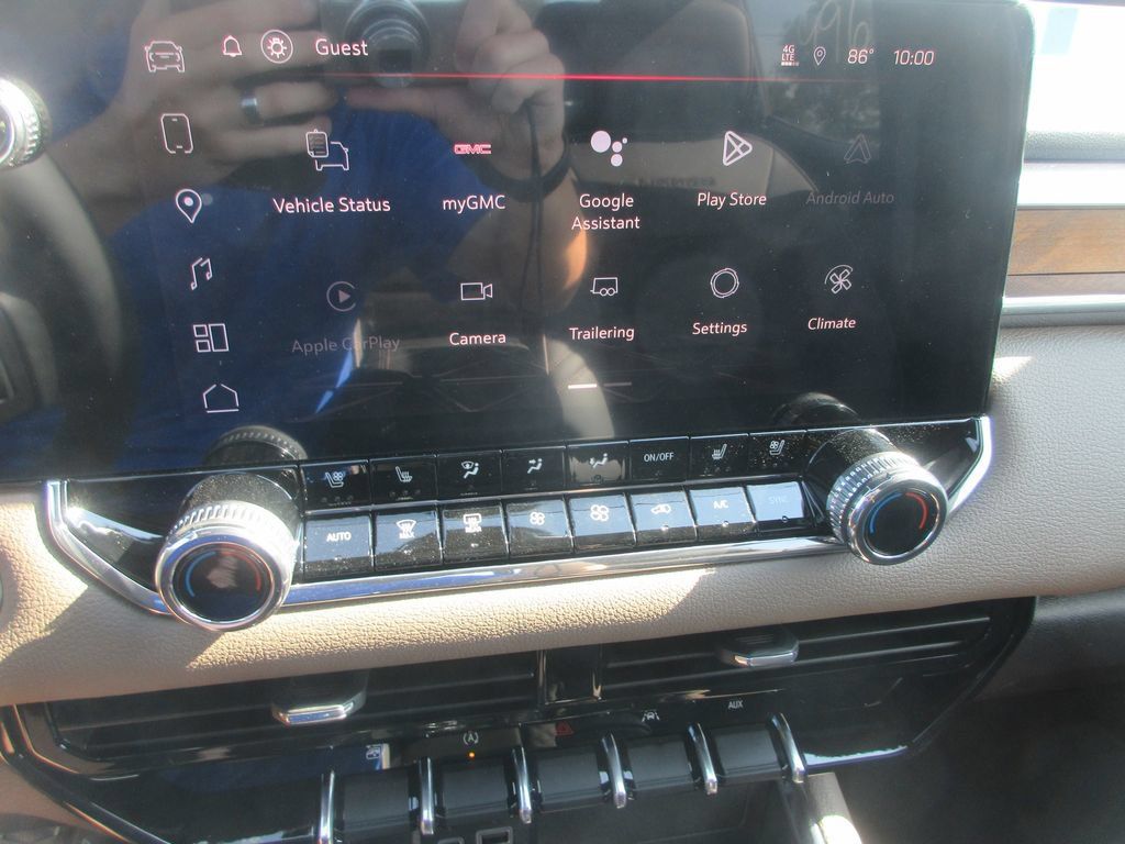 New 2026 GMC Canyon Denali AWD/4WD image 19