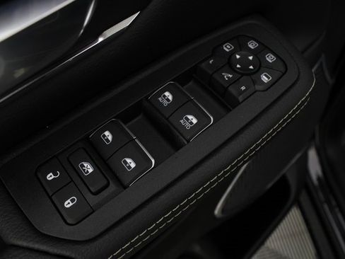 New 2026 RAM 1500 Laramie w/ Trailer Tow Group image 16