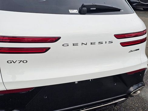 New 2026 Genesis GV70 3.5T Sport Prestige image 25
