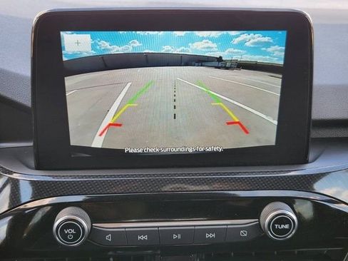Used 2025 Ford Escape ST-Line AWD/4WD image 16