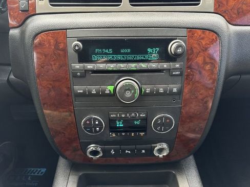 Used 2011 Chevrolet Tahoe LT RWD image 13