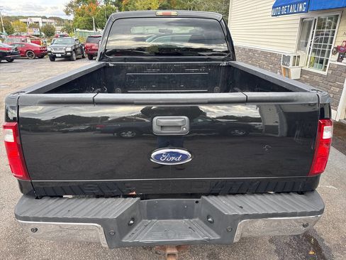Used 2009 Ford F250 XLT image 12