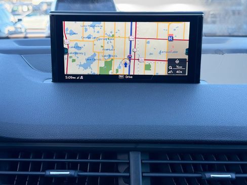 Used 2019 Audi Q7 3.0T Premium Plus image 30