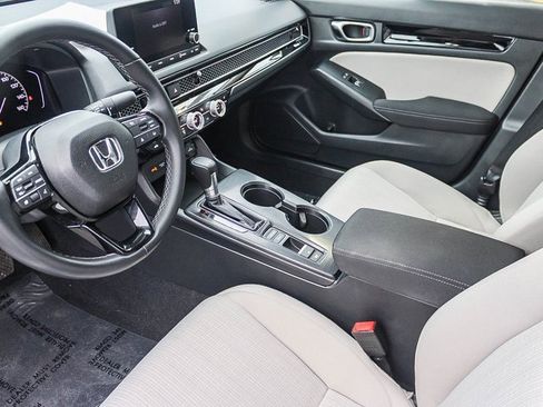 Certified 2023 Honda Civic EX image 18