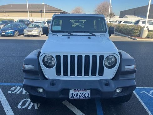 Used 2021 Jeep Wrangler Unlimited Sport image 2