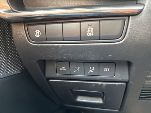 Used 2019 MAZDA MAZDA3 AWD Sedan w/ Preferred Package image 47