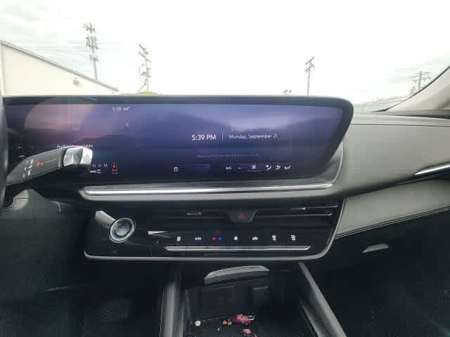 Used 2024 Buick Envision Preferred AWD/4WD image 27