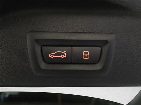 Used 2026 BMW X5 xDrive40i image 15