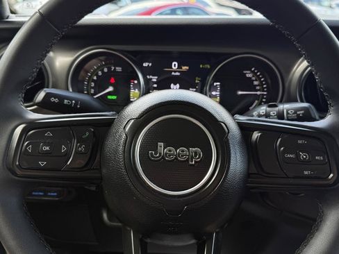 Used 2023 Jeep Wrangler Unlimited w/ 8.4" Radio Group AWD/4WD image 45