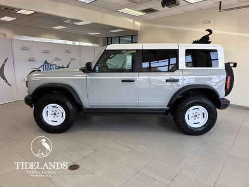 New 2026 Ford Bronco Heritage Edition AWD/4WD image 5