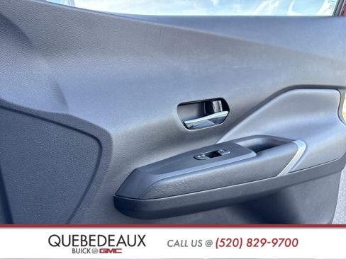 Used 2023 Nissan Kicks SR w/ SR Premium Package image 35