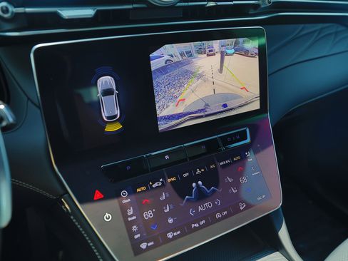 New 2024 Maserati Grecale GT image 30