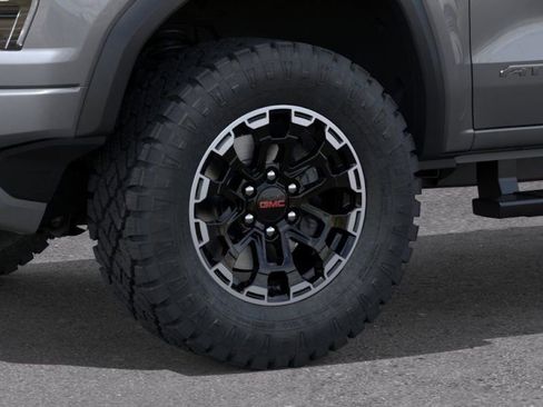 New 2026 GMC Canyon AT4 AWD/4WD image 9