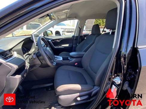 Certified 2024 Toyota RAV4 LE AWD/4WD image 30