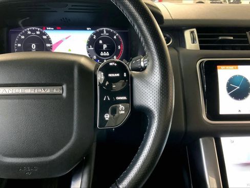 Used 2018 Land Rover Range Rover Sport HSE image 24